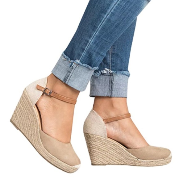 Shoes - Women's Wedge Sandals